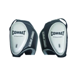 A pair of knee pads with the word combat written on them.